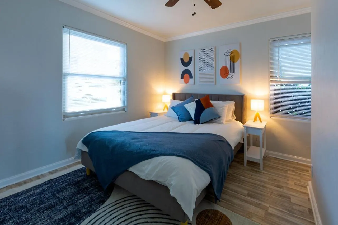 Ocean Beach Luxury + A Private Fireworks Show! *