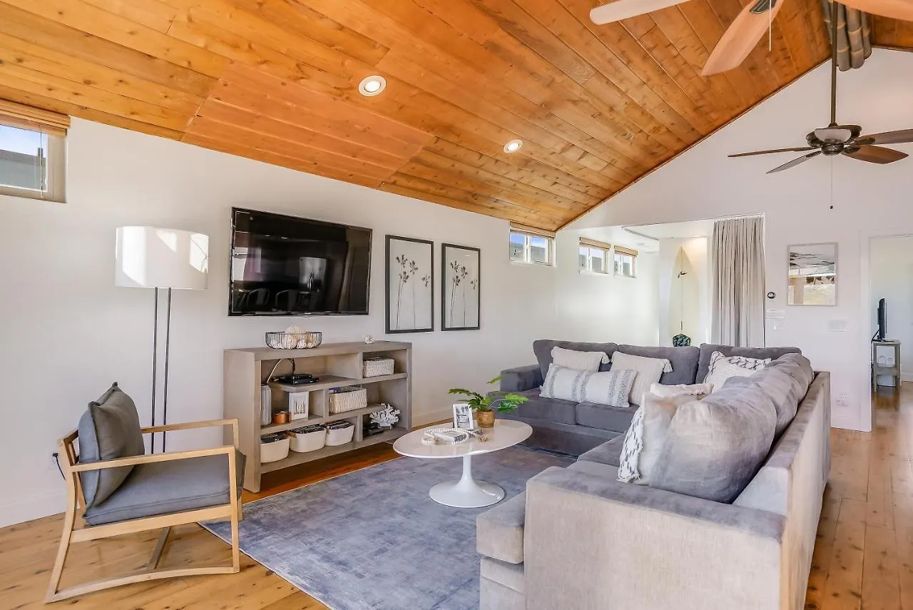 Stunning South Mission - Ac, Private Patio, Grill And Garage! San Diego