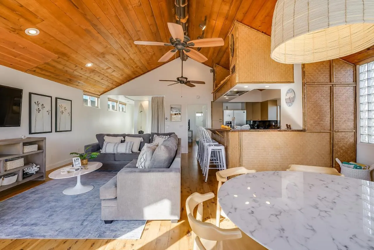 Holiday home Stunning South Mission - Ac, Private Patio, Grill And Garage!