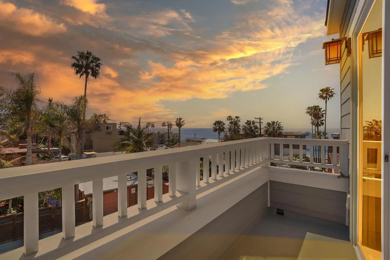 Coastal Retreat Near The W Panoramic Ocean Views, Rooftop Deck, & Firepit 別荘 *