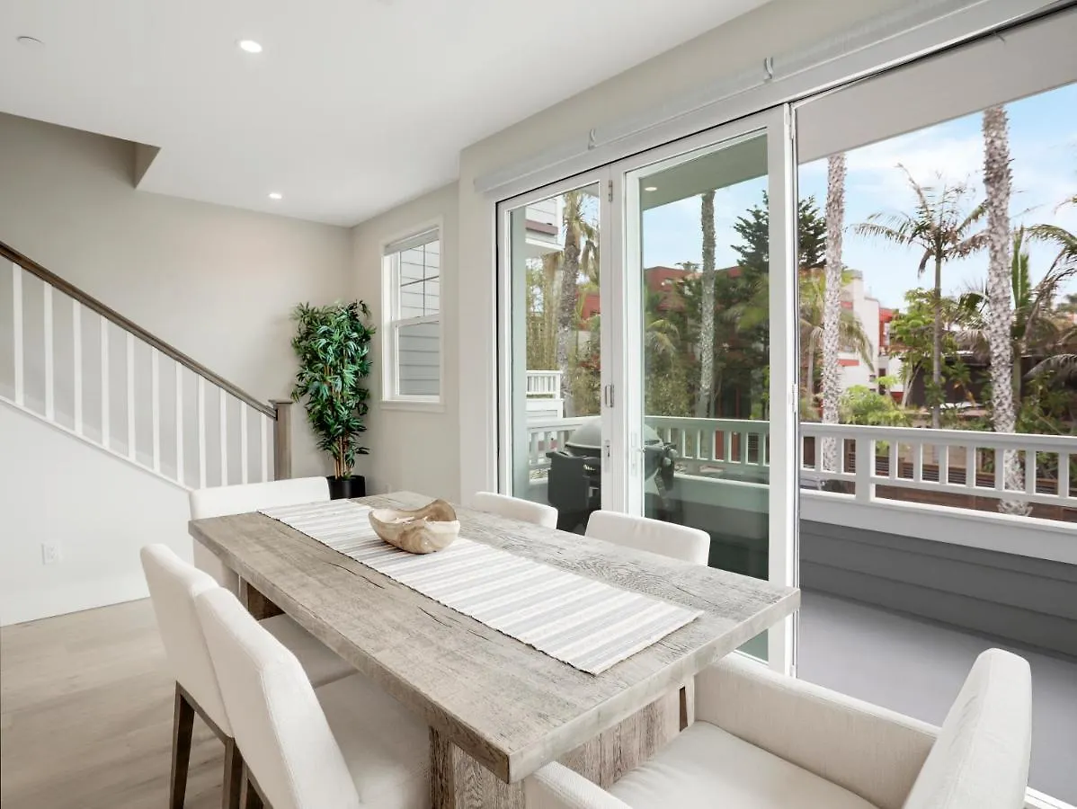 Coastal Retreat Near The W Panoramic Ocean Views, Rooftop Deck, & Firepit 別荘 *