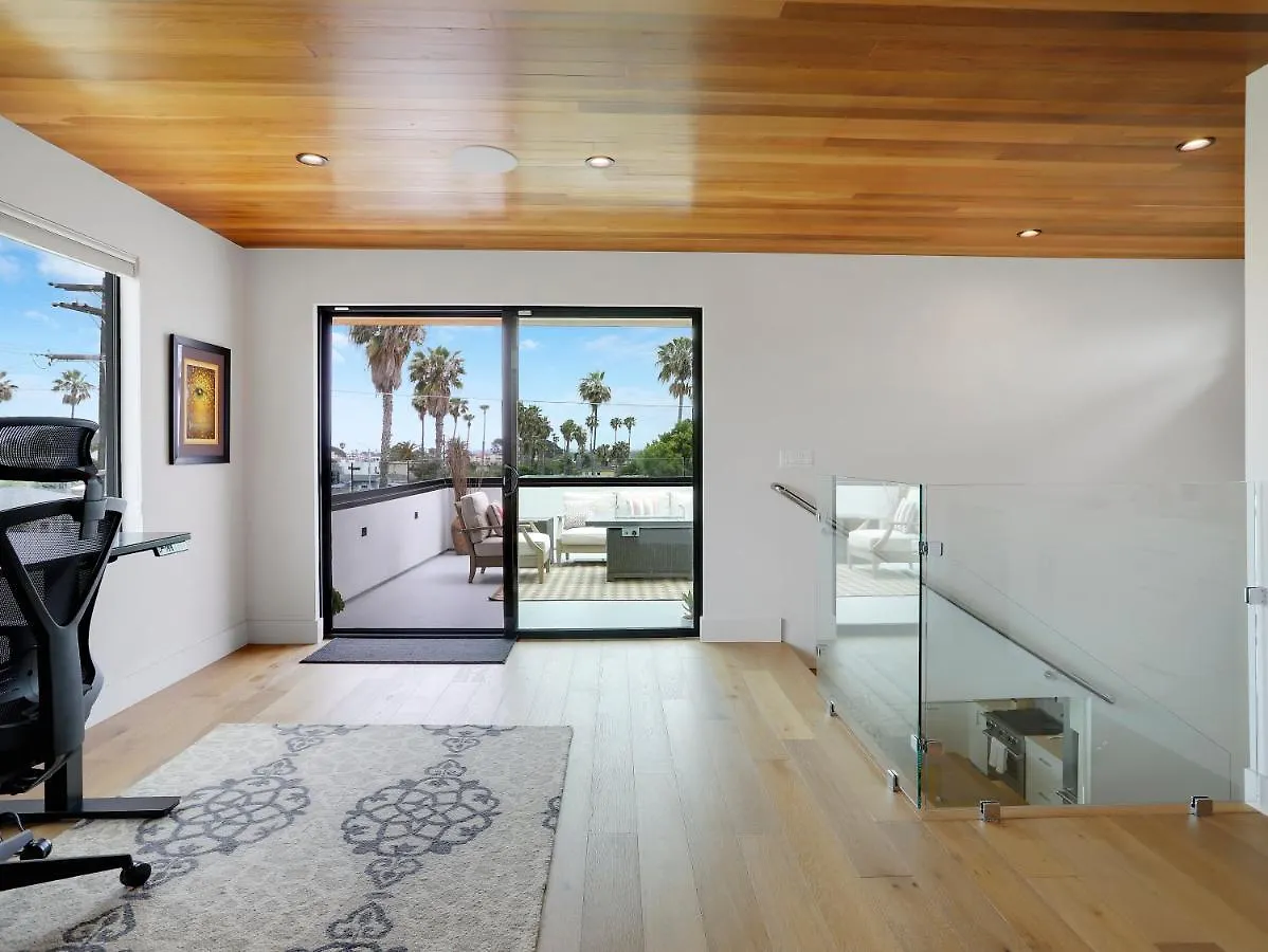 Luxury Dream - Massive Rooftop Patio, Zen Garden, Ac & Fast Wifi! *