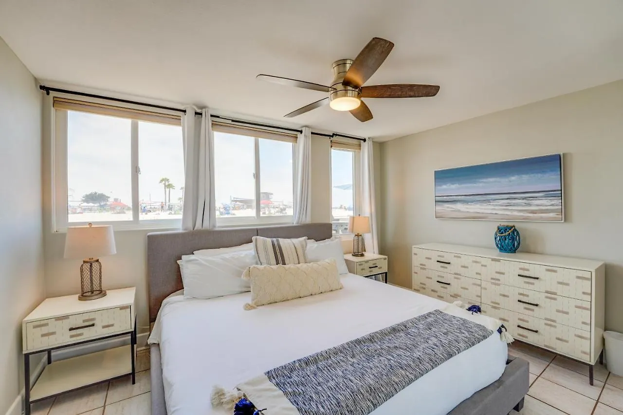 Oceanfront With Front Patio, Gas Grill, Fire Pit - Prime Location!! * 샌디에이고