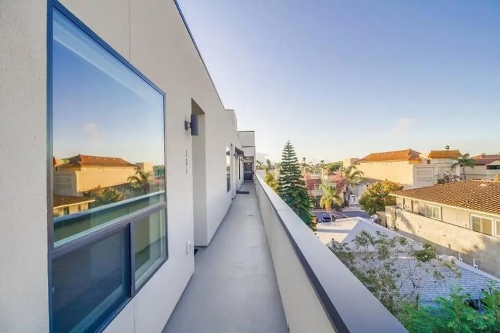 Park Blvd Paradise 304 New Construction King Bed Апартаменты