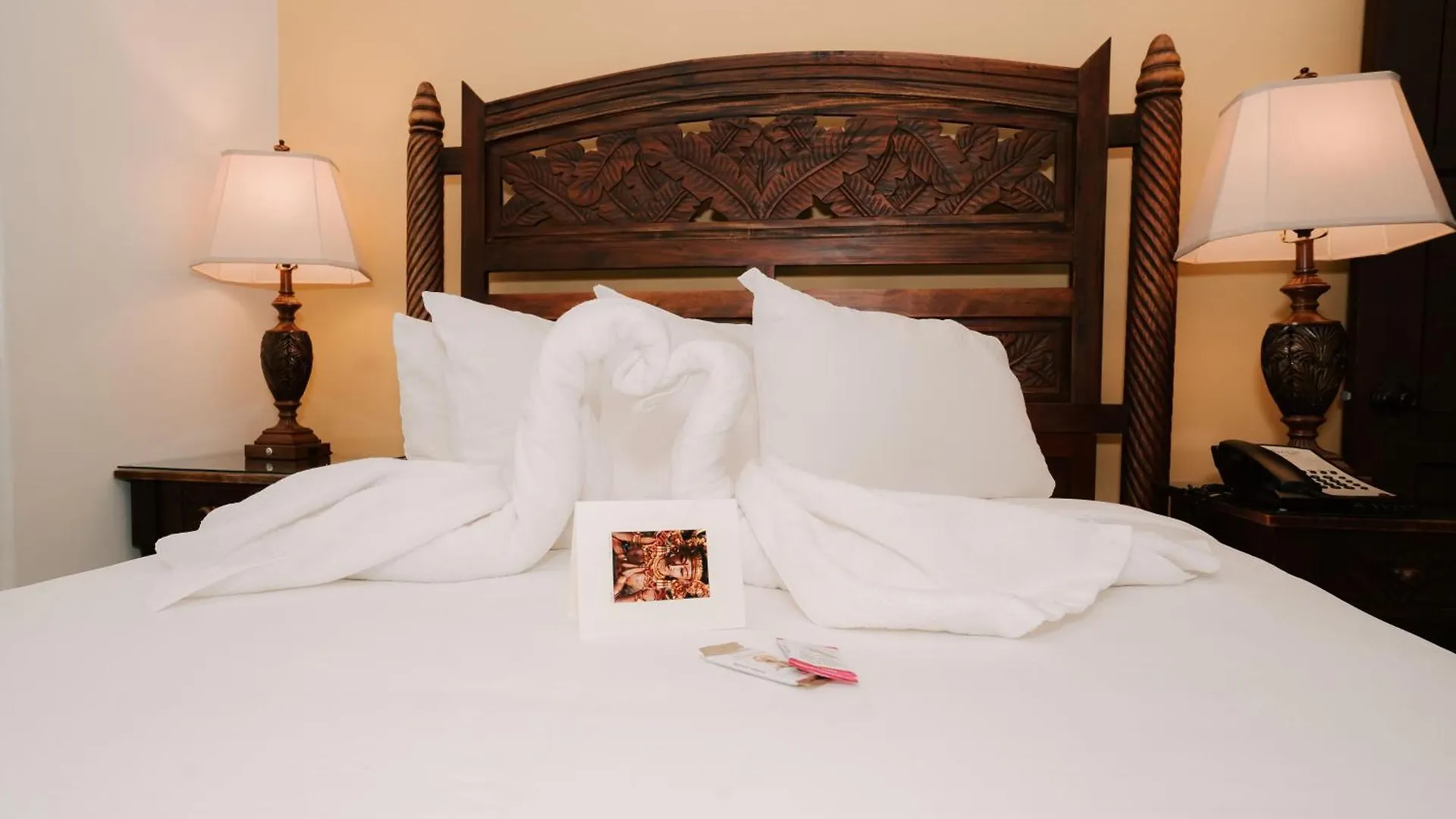 Pantai Hotel 5*
