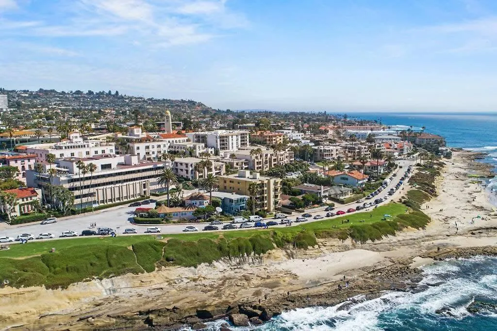 La Jolla Seaside Dream W Private Patio & Jacuzzi