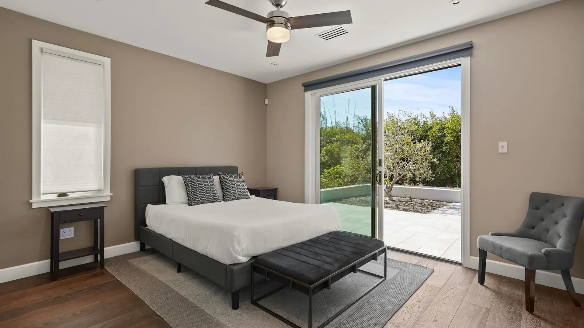 Luxury Bird Rock With Private Pool, Hot Tub & Fire Pit! Semesterbostad