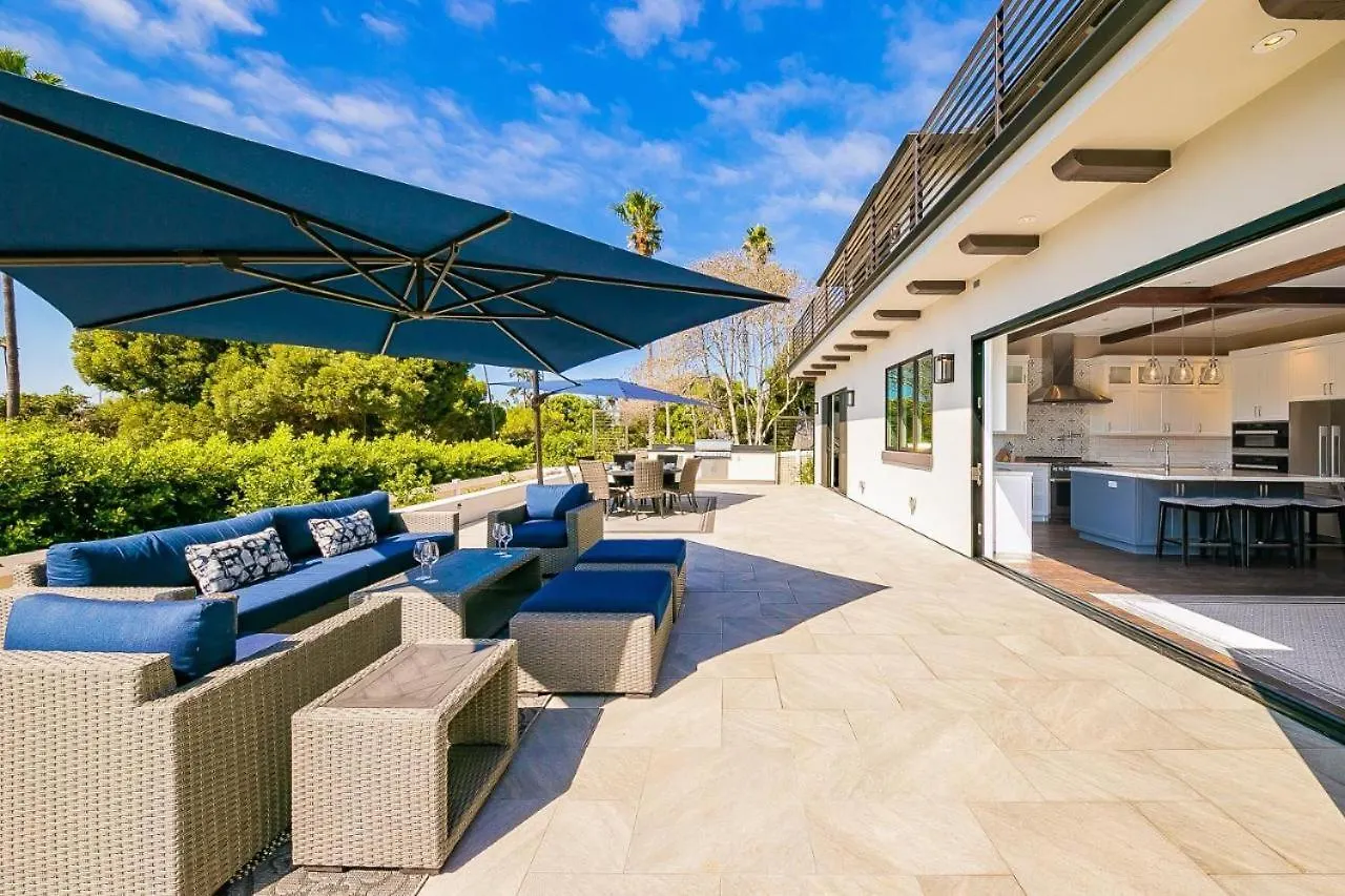 Semesterbostad Luxury Bird Rock With Private Pool, Hot Tub & Fire Pit! *