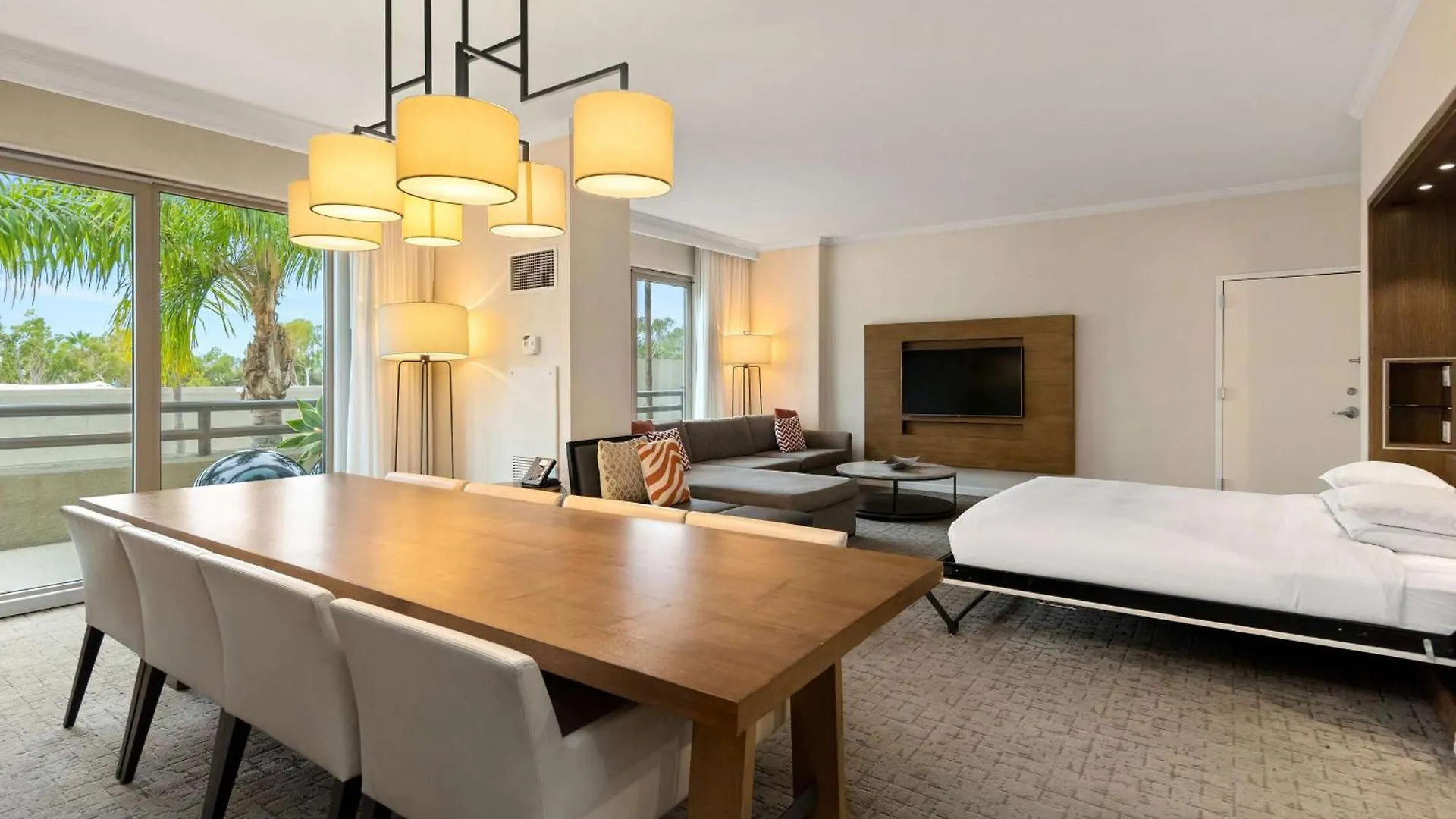 Doubletree By Hilton San Diego-mission Valley Hotel