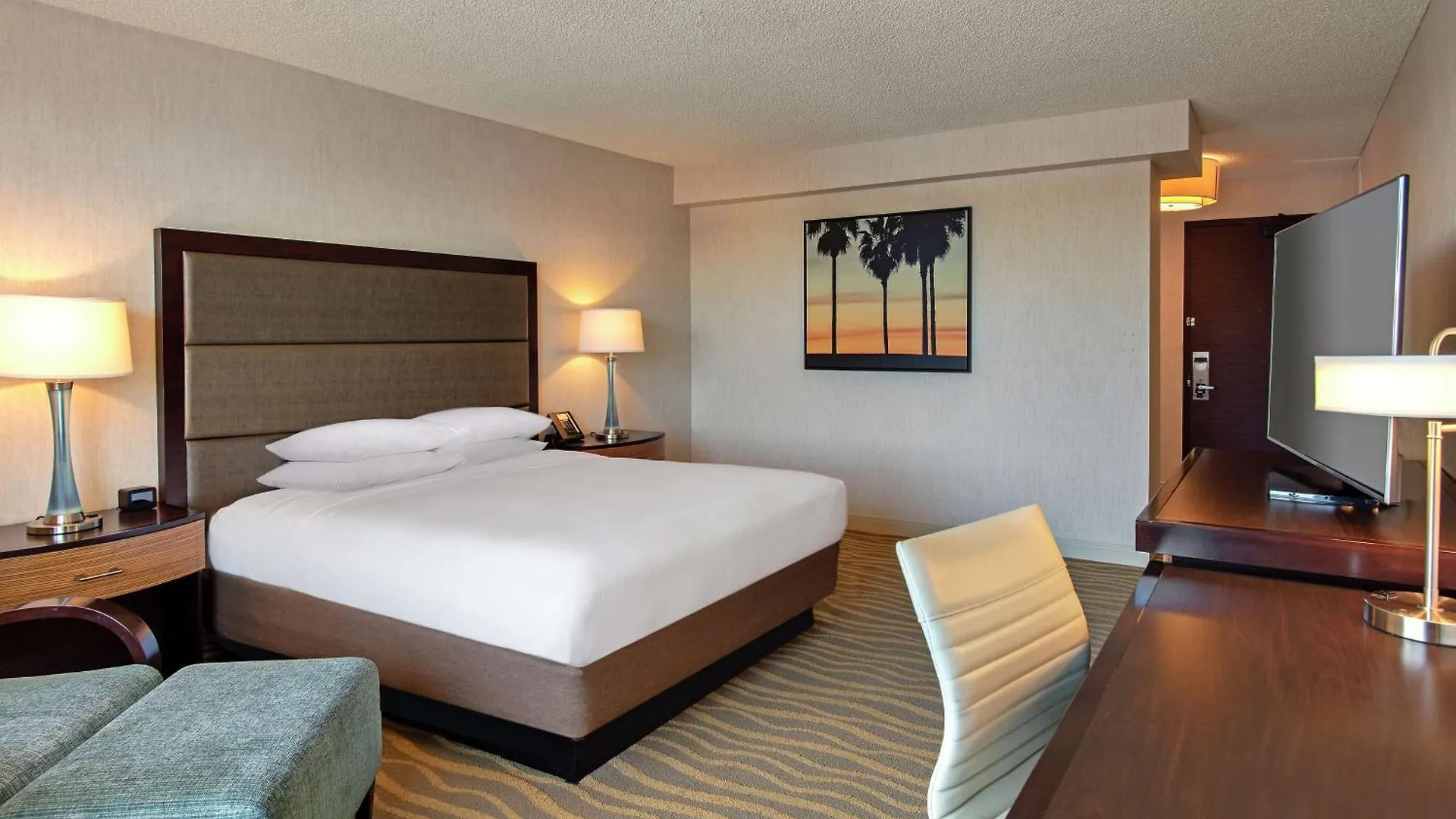Hotel Doubletree By Hilton San Diego-mission Valley