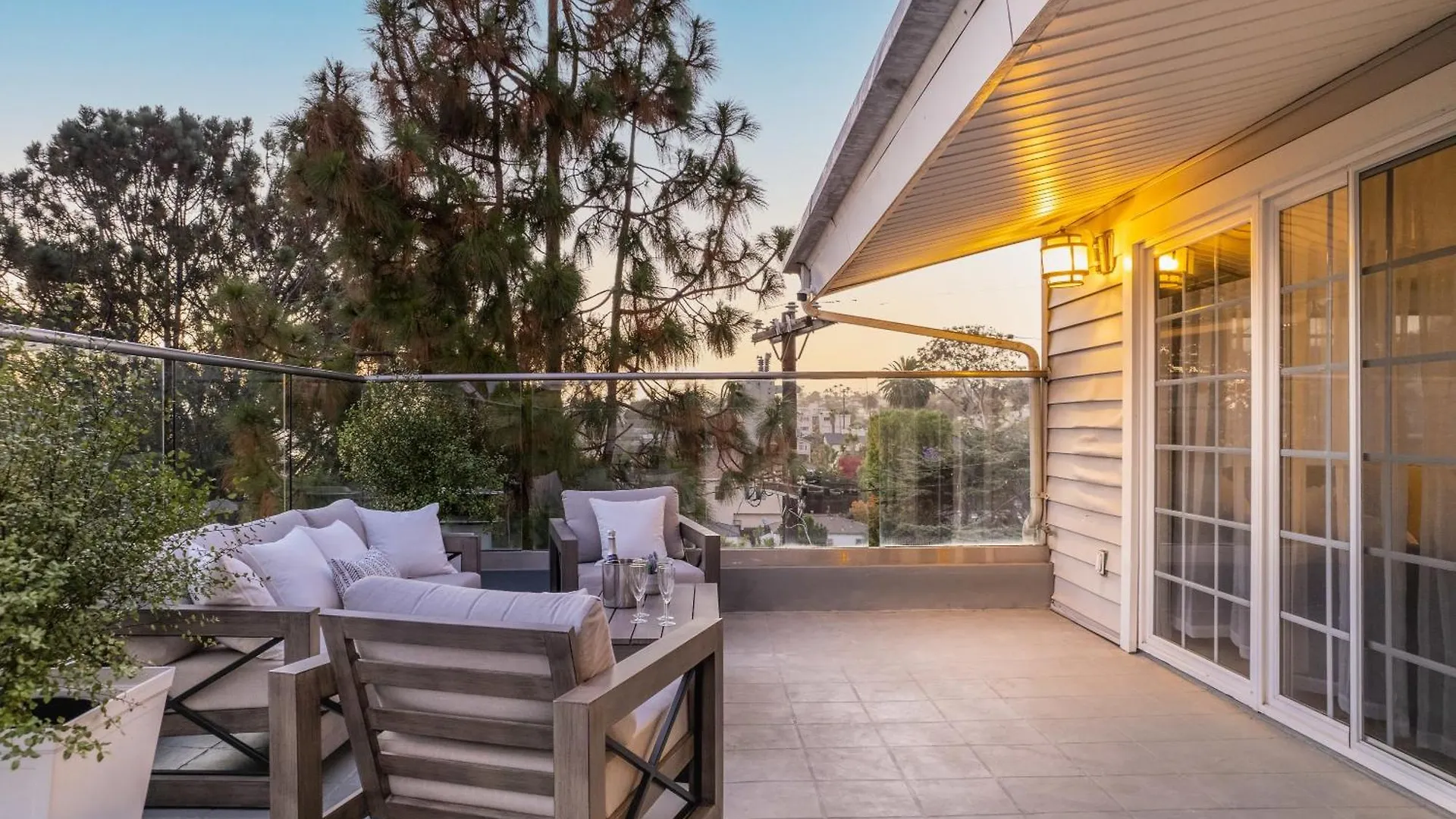 Hébergement de vacances 4 Bedroom 2 Bath With Ocean View Hot Tub Parking San Diego