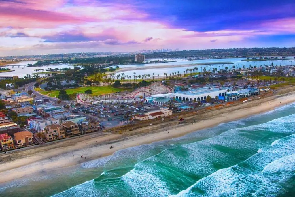 Mission Jamaica” Ocean, Sun, Views Primo Location! * San Diego