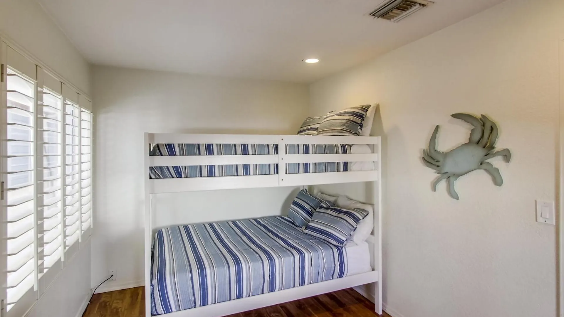 Massive With Ocean View & Amazing Rooftop * San Diego