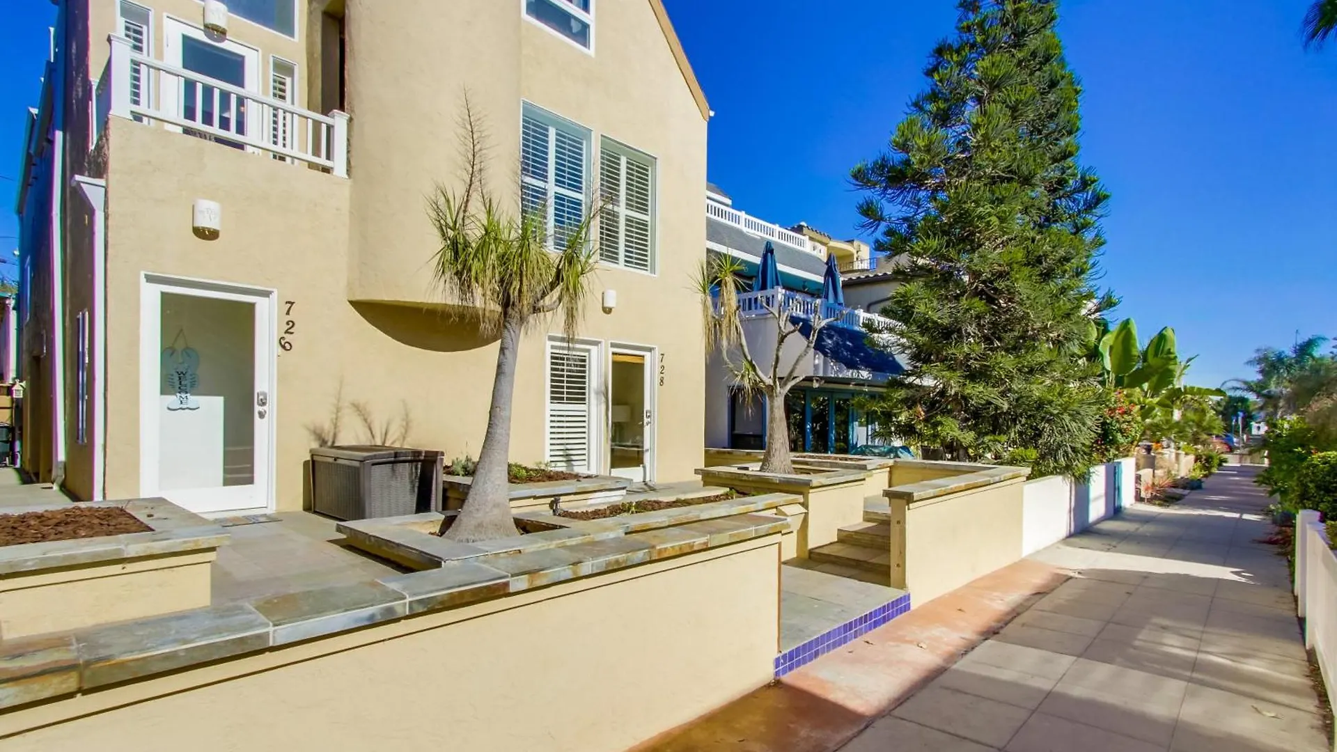 Massive With Ocean View & Amazing Rooftop * San Diego