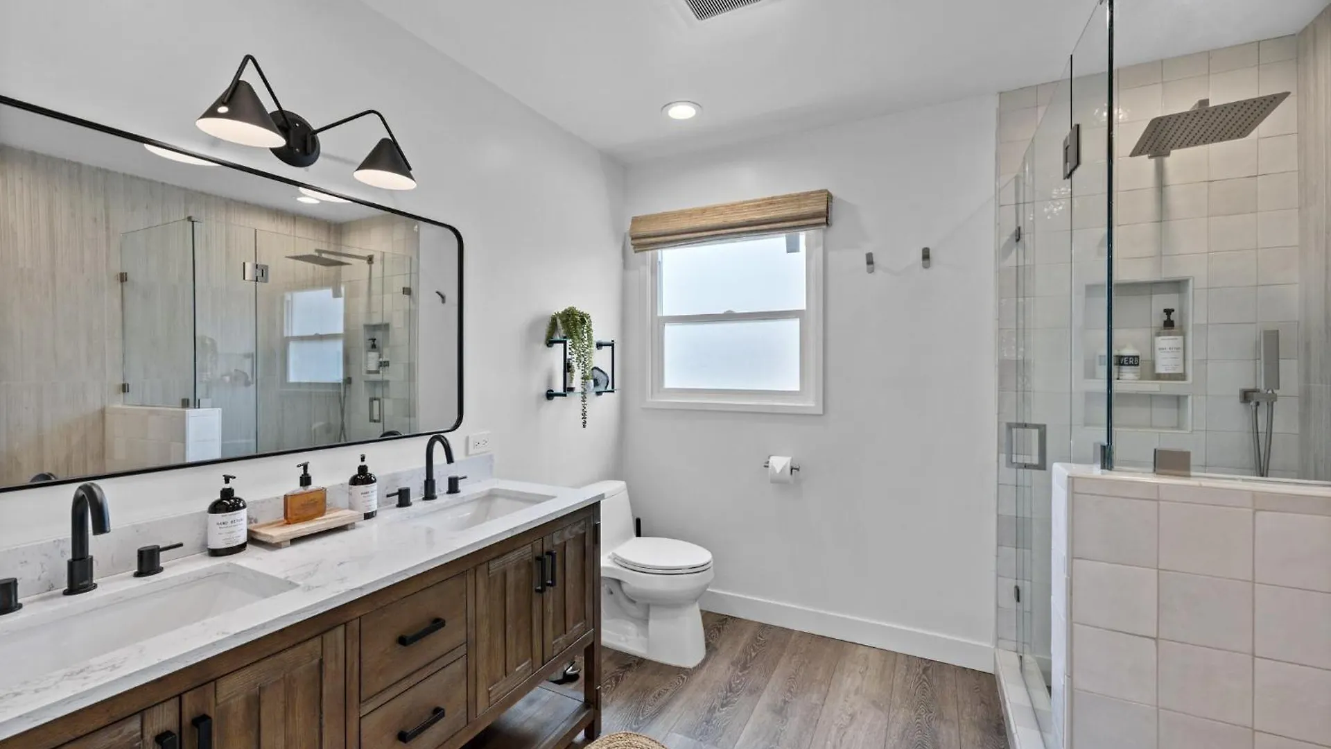 B5399 Tradewinds La Jolla *