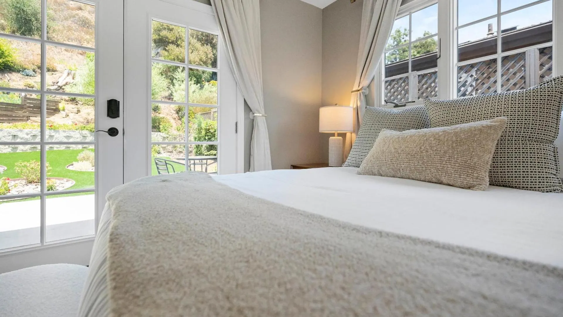 Restful Retreat On Robbins By Cardo