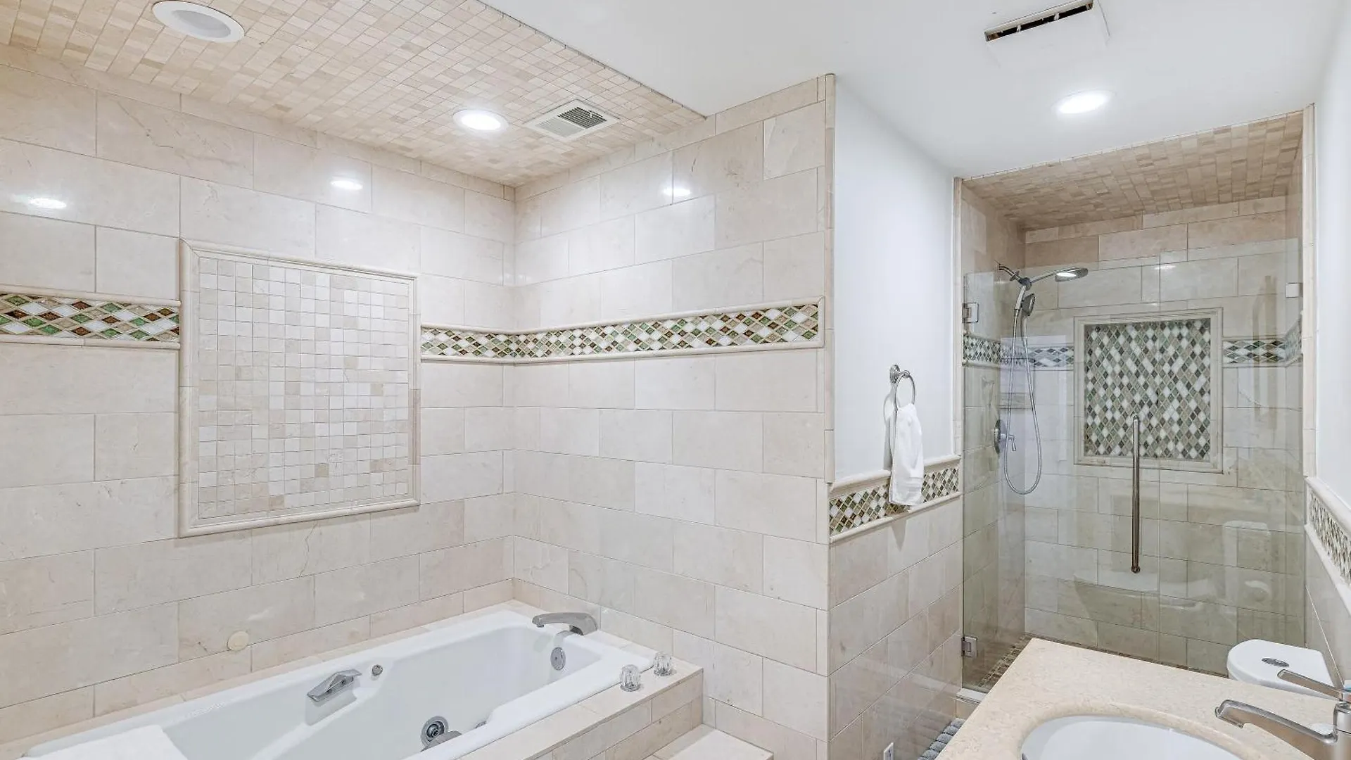 Semesterbostad Luxe La Jolla Getaway With Pool And Coastline Views! San Diego
