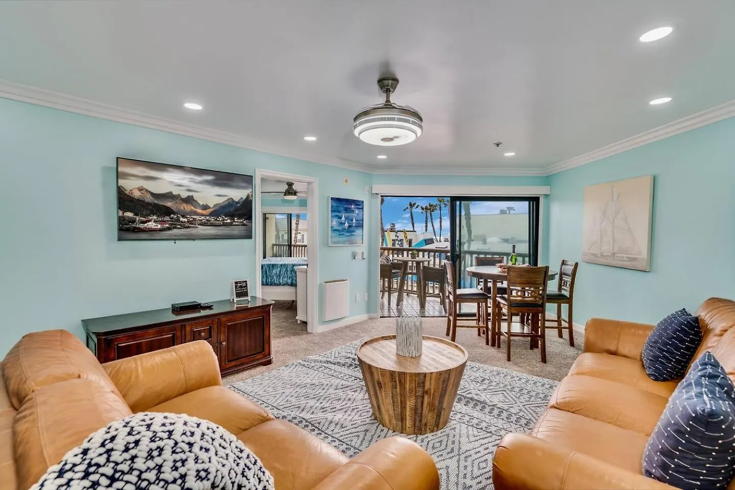 Front Bliss - Entire - Crystal Pier Tatil Evi San Diego