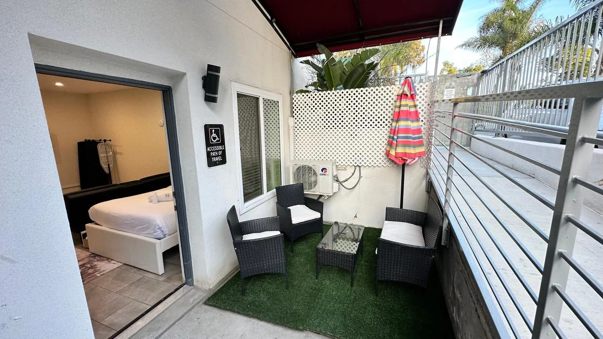 With Private Entrance Next To Balboa Park Locanda *