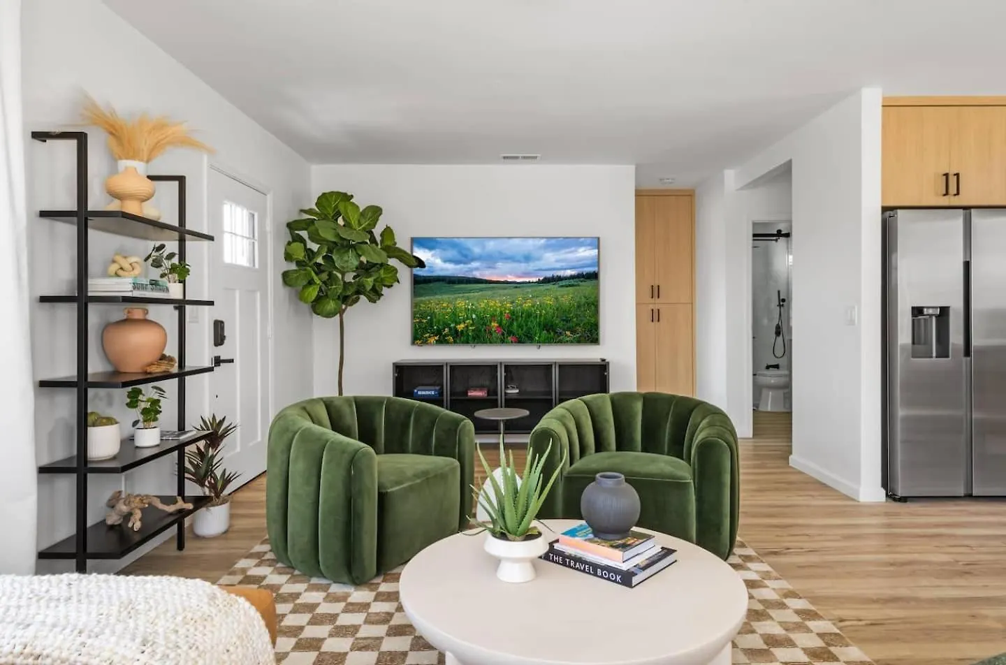 Spacious Mission Hills With Views Holiday home