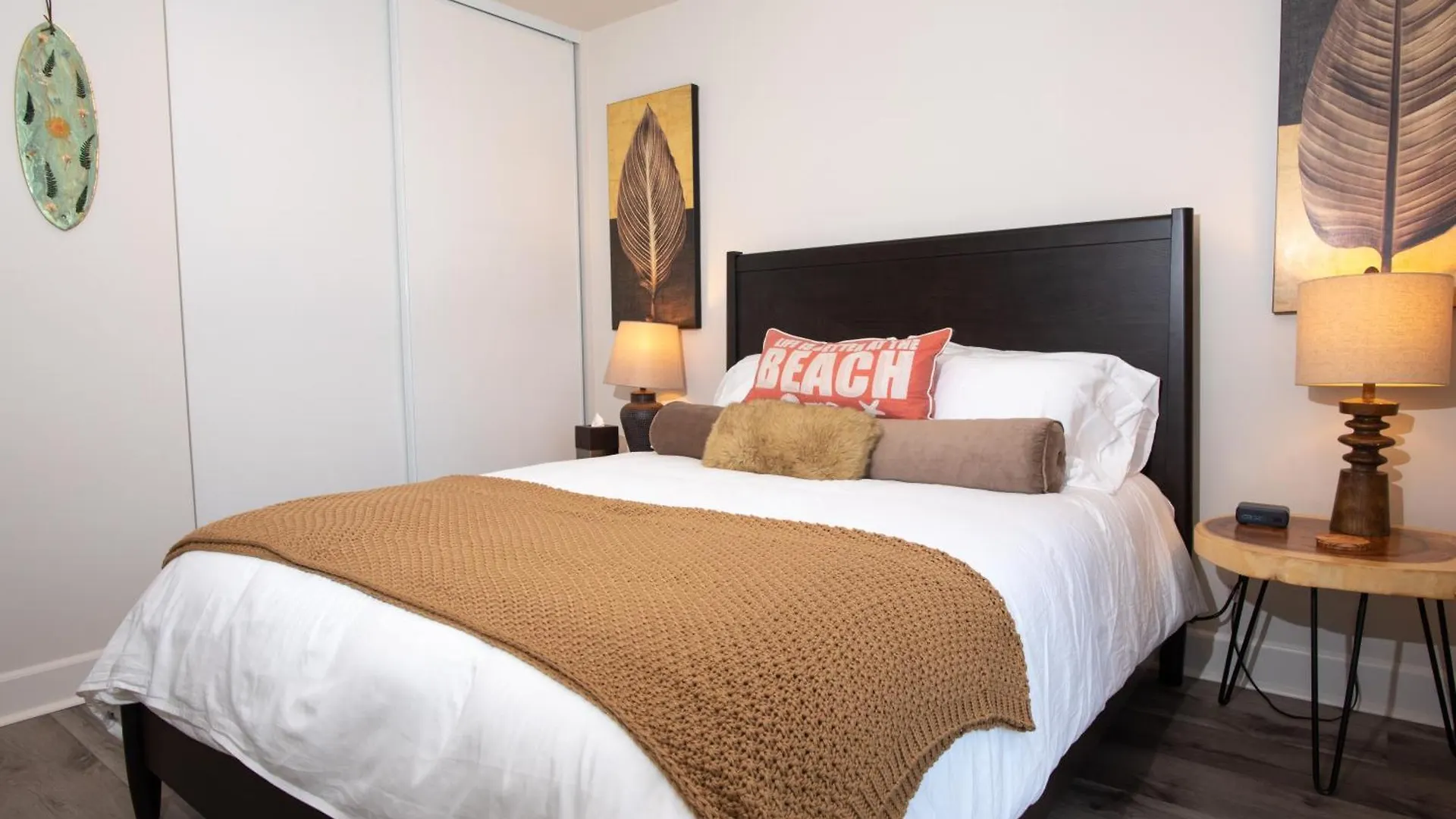 5bd Family, Event Friendly 4plex Steps2beach Apartmán