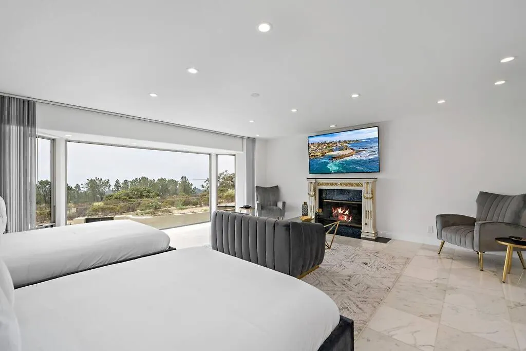 La Jolla Of The World Mansion *