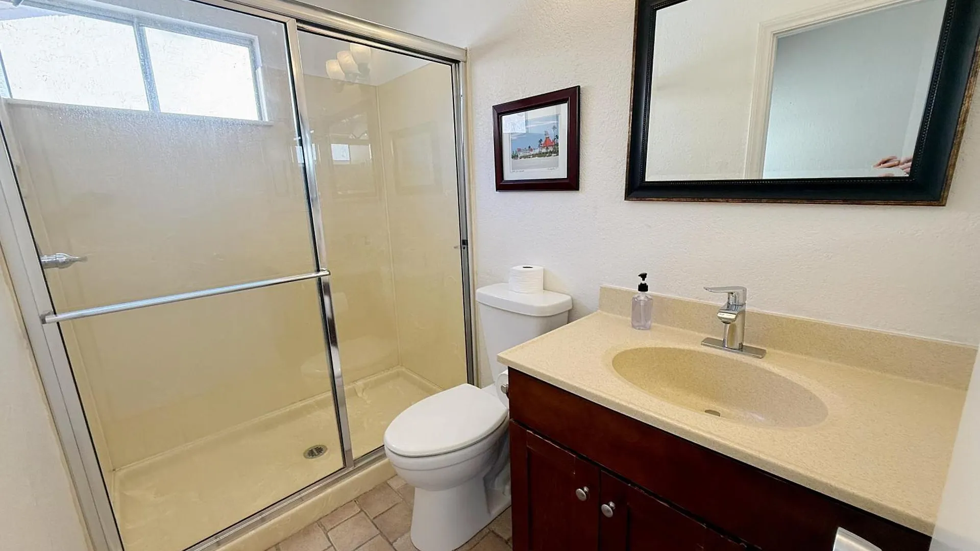 Panoramic View Bayfront Gem 3br