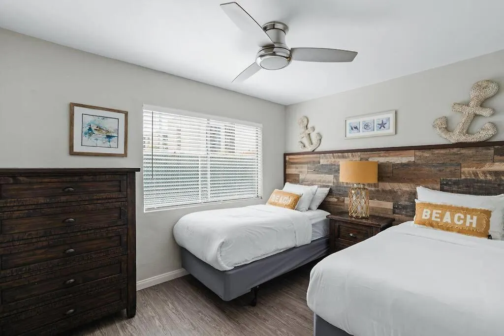 Bayside -2br Beachfront Free Parking * San Diego