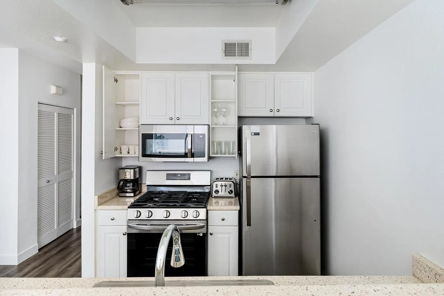 Blueground Gaslamp 1bd San-46 * سان دييغو