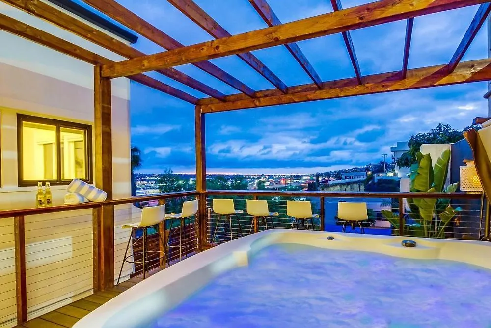 New! Great Escape 3 W/ Views, Hot Tub, Games, Safari Tent, Golf