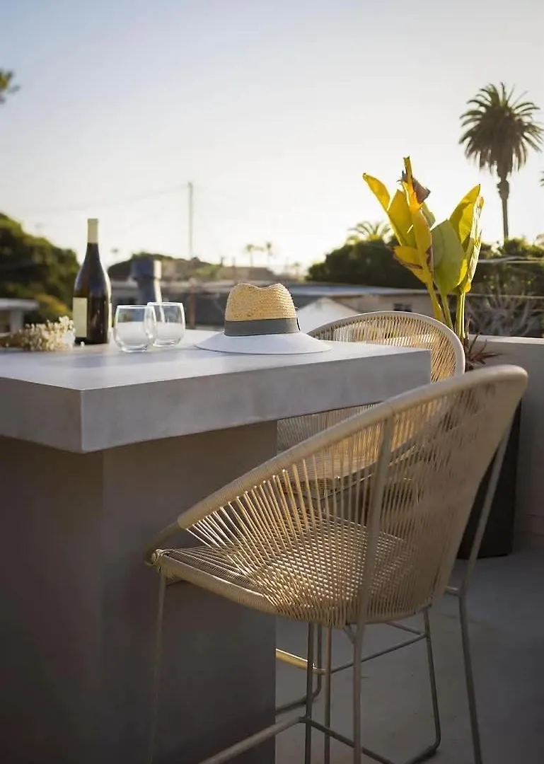 Holiday home Nantucket-style - Steps To Rooftop Deck Ocean Views