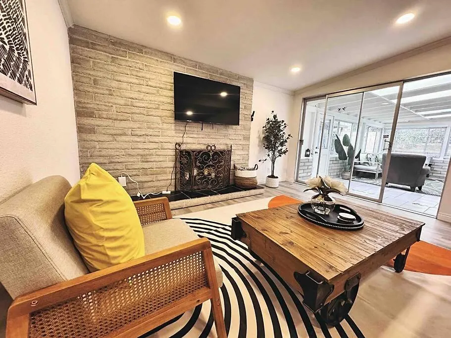 Sunny Retreat Huge Single Level With Large Yard Ferienhaus