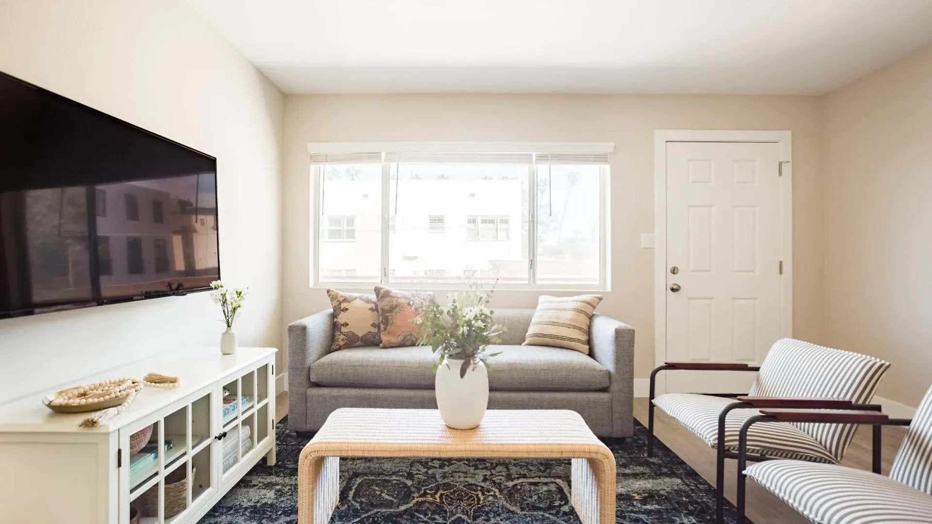 Seashore X By Avantstay Chic La Jolla Flat 5mins From The San Diego