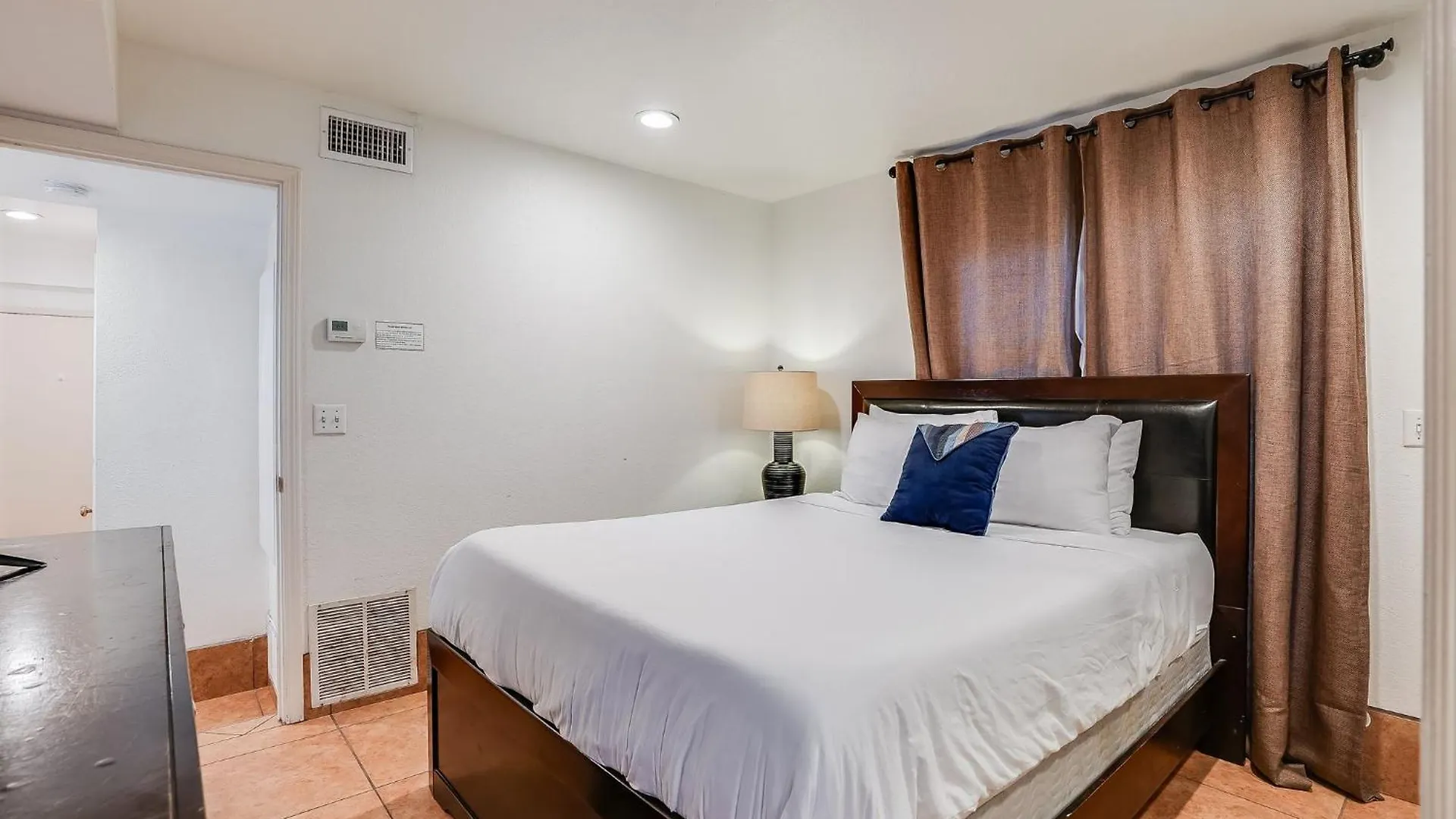Massive With Ocean View & Amazing Rooftop Holiday home San Diego