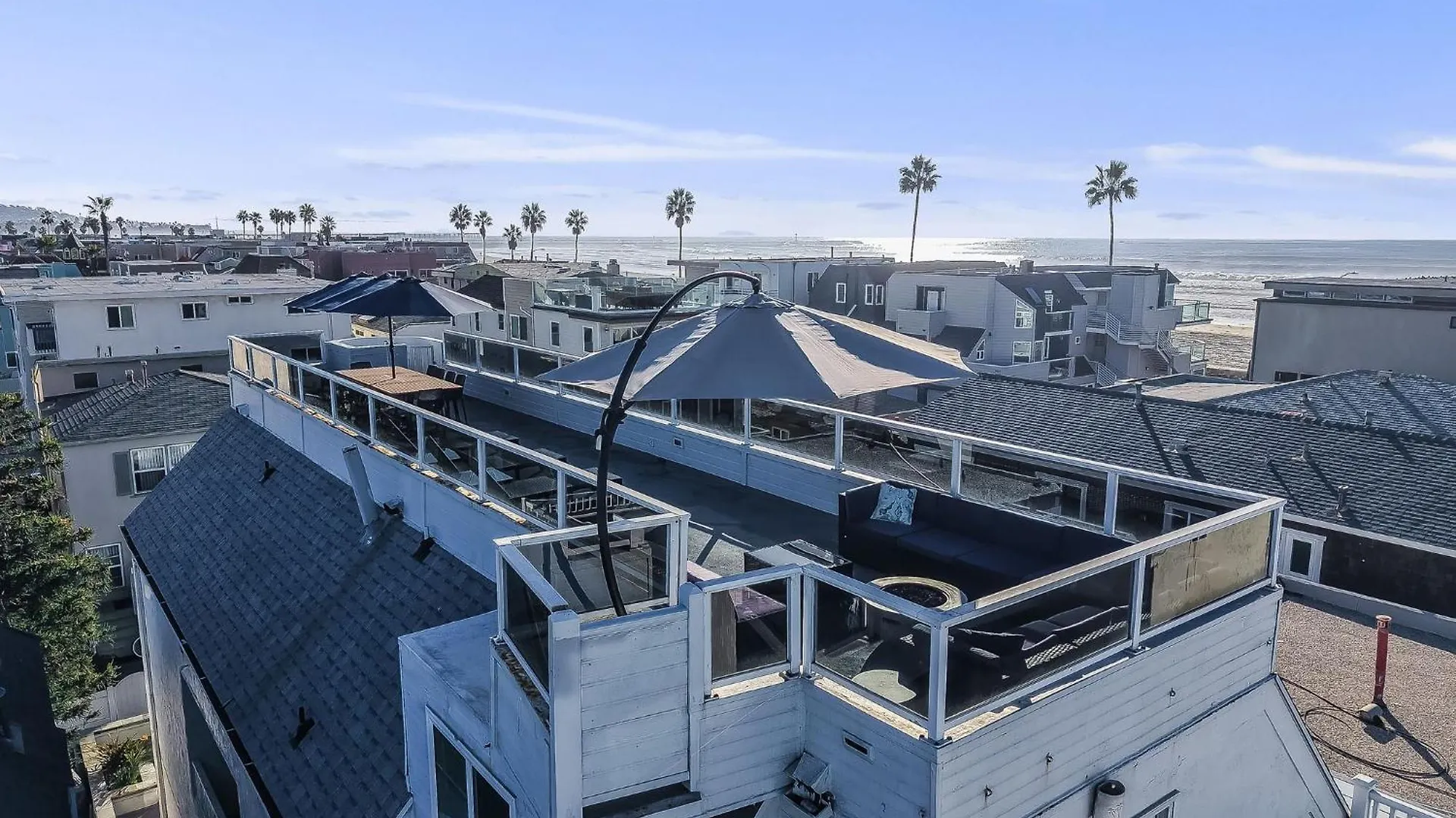 Massive With Ocean View & Amazing Rooftop *
