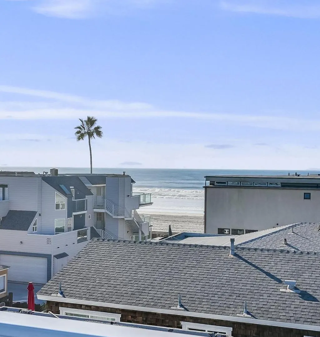 Holiday home Massive With Ocean View & Amazing Rooftop *
