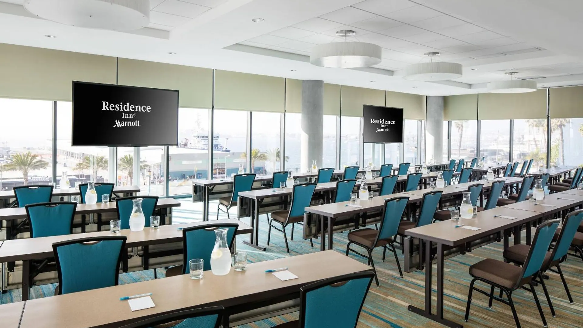 By Marriott Downtown/bayfront