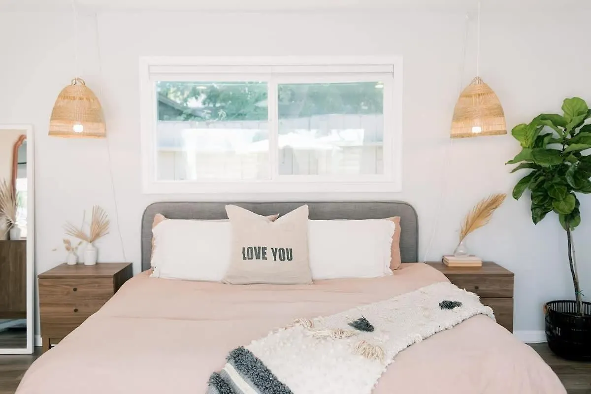 Private Near Gas Lamp North Park & Beaches San Diego