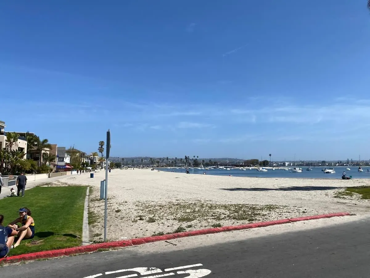 3bed 2bath Steps To The In Mb San Diego