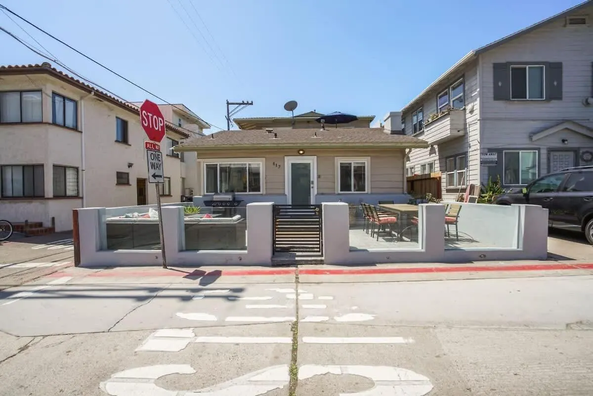 3bed 2bath Steps To The In Mb *