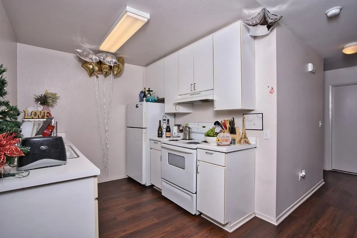Sunset Loft By Convention Centre Appartamento