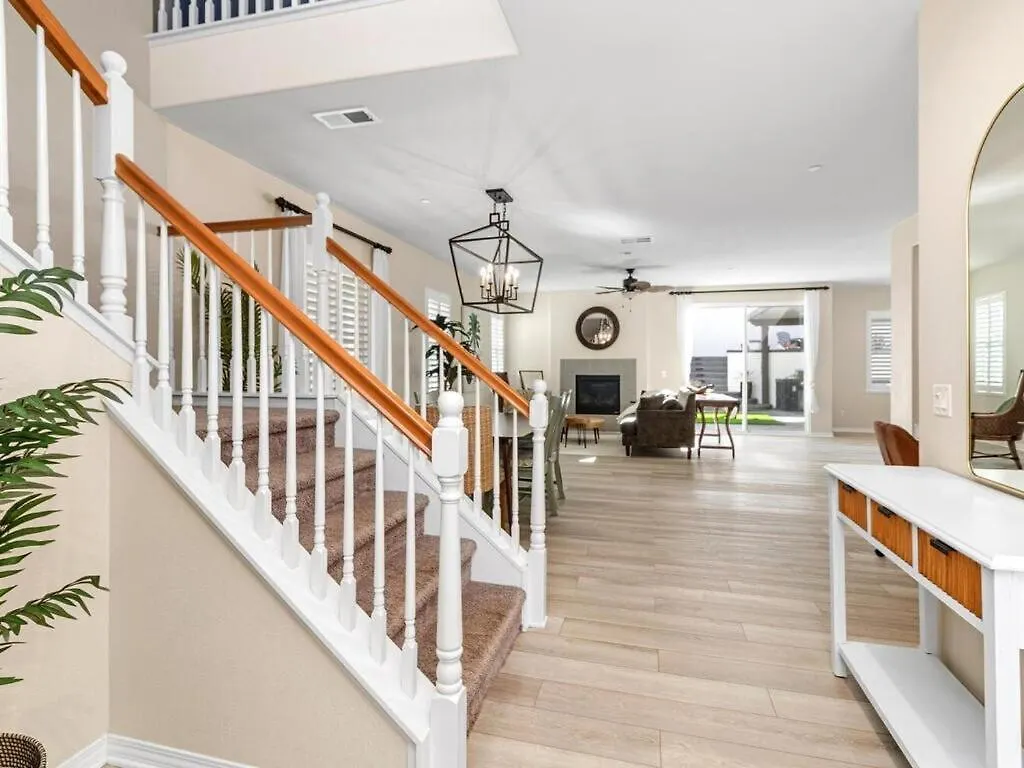 بيت للعطل Need Is 4 Beds And A Luxury Yard