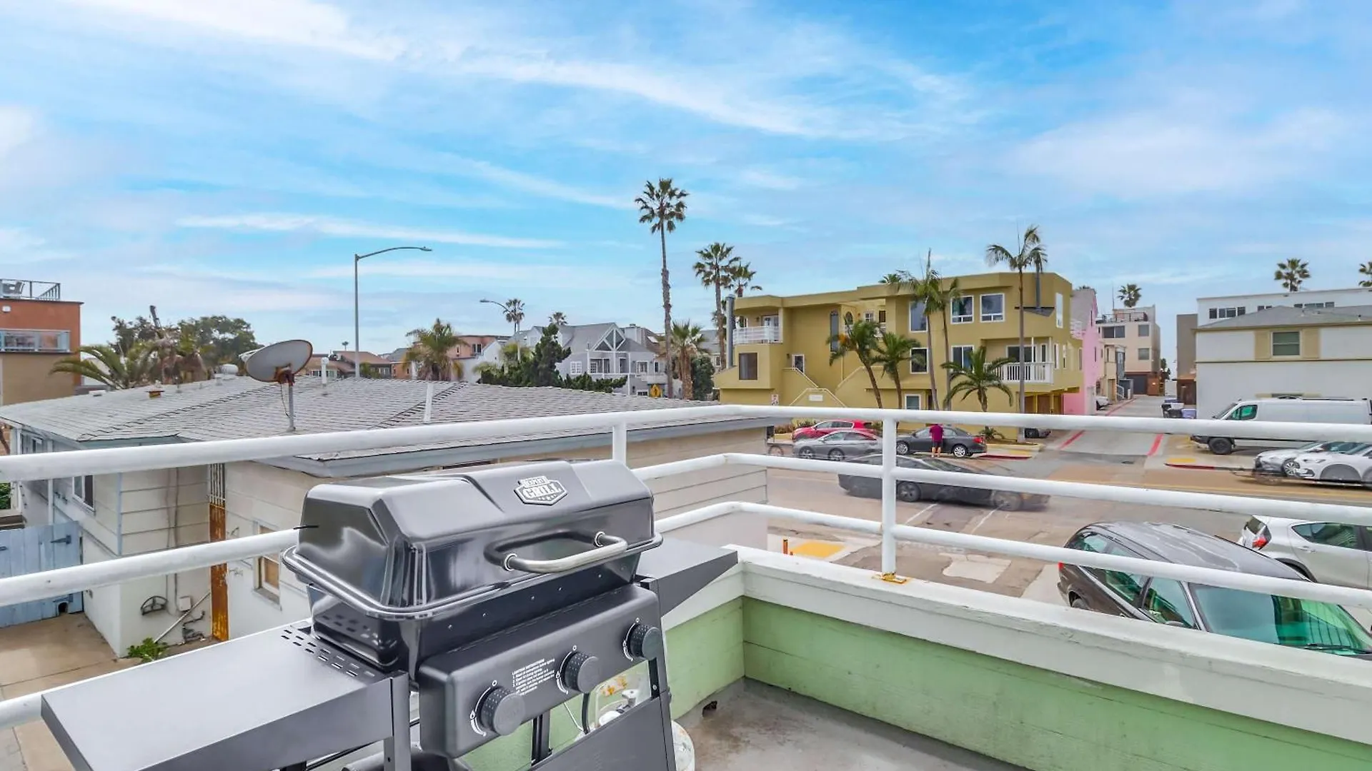 Steps To Bay & Ocean Belmont Park Dining 펜션