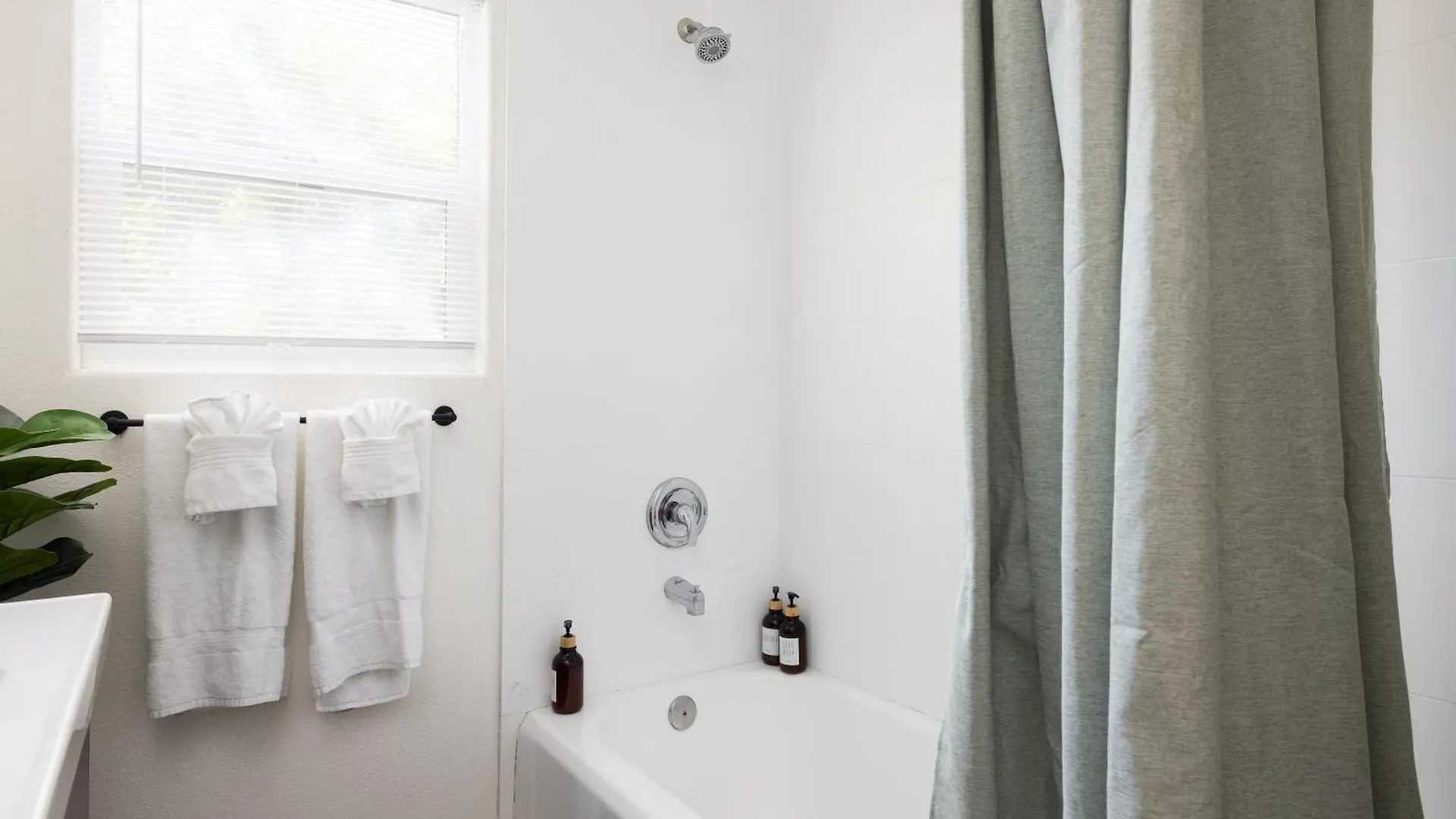 Ferienhaus Modern Retro Close To Dt, Zoo, Parking, Hot Tub *