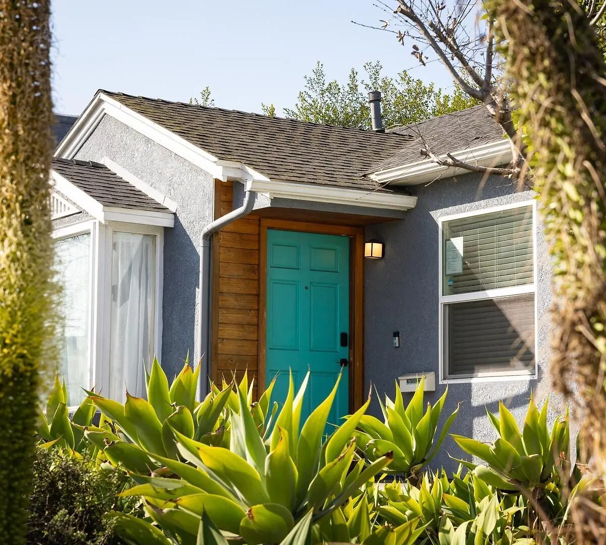 Ferienhaus Modern Retro Close To Dt, Zoo, Parking, Hot Tub