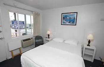מלון The Monsaraz San Diego, Tapestry Collection By Hilton סן דייגו