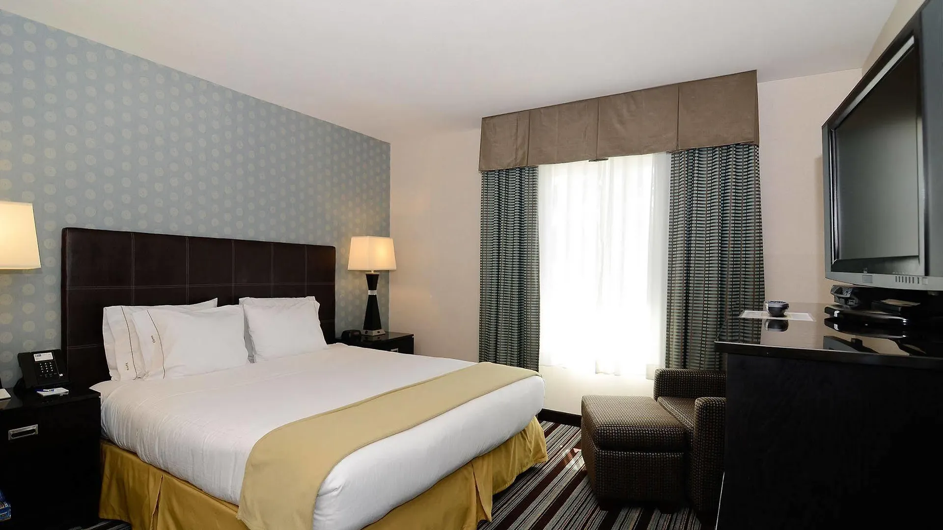 Express Airport-old Town By Ihg 2* San Diego