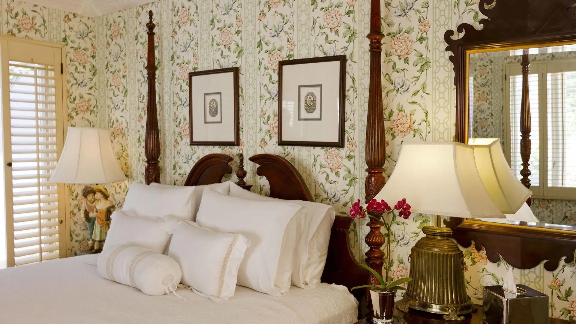 The At La Jolla Bed & Breakfast San Diego