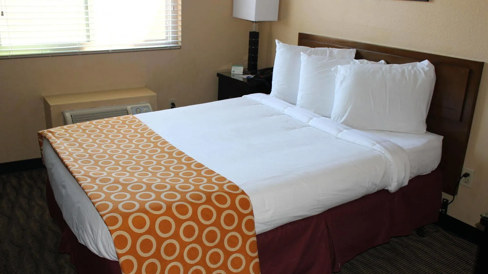 Quality Downtown North Hotel San Diego