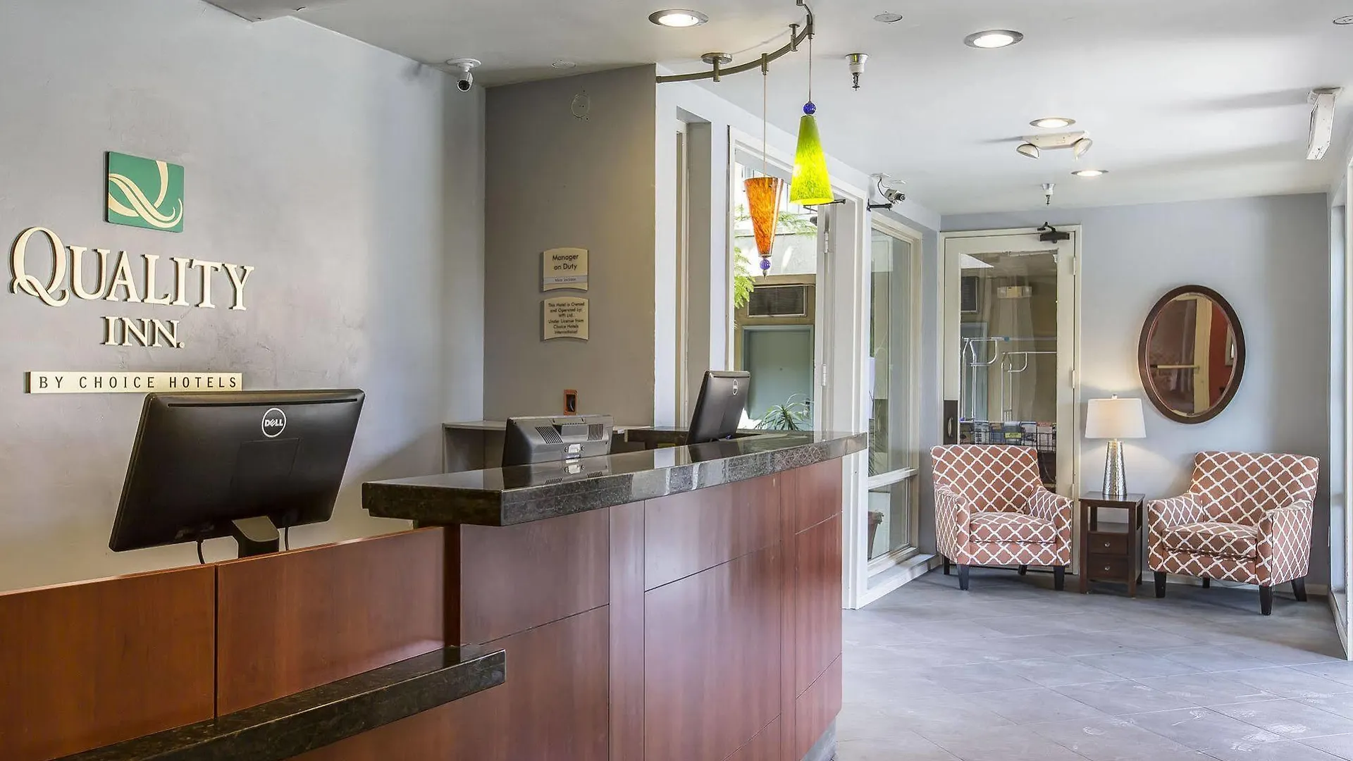 Quality Downtown North Hotel 2*